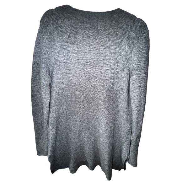 Chico's‎ Gray Herringbone Knit Sweater Size 2 Med. Cozy Comfy Preppy Classic Y2K - Picture 2 of 7